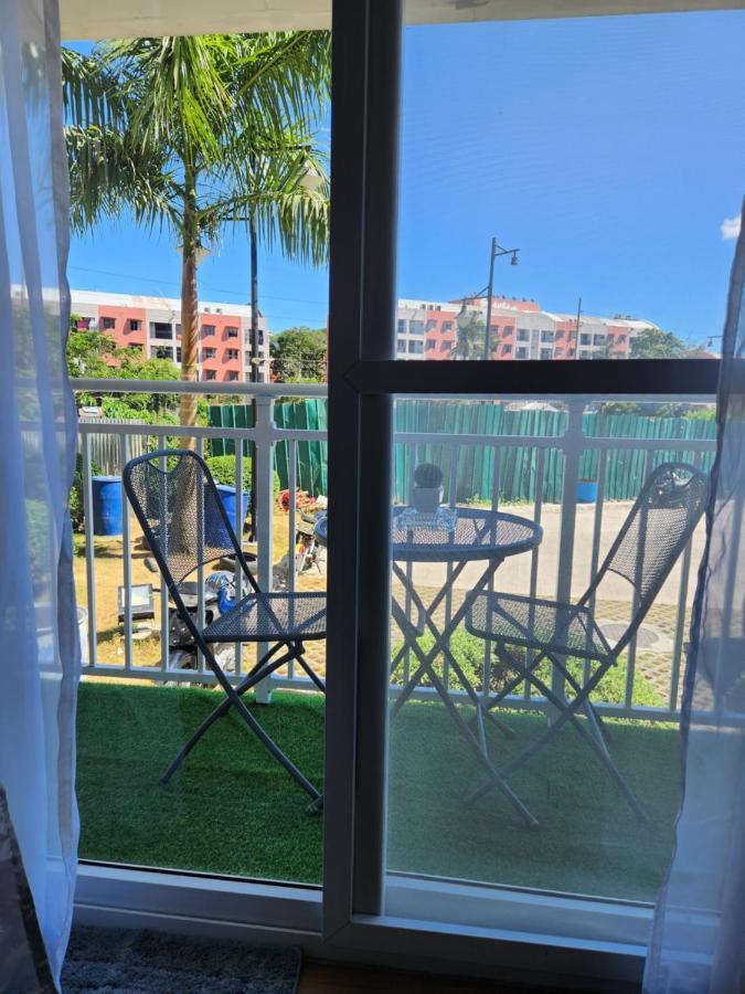 Condo Azur Suites: Stylish Airport Retreat with Netflix & Luxe Pool Lapu-Lapu City Exterior photo